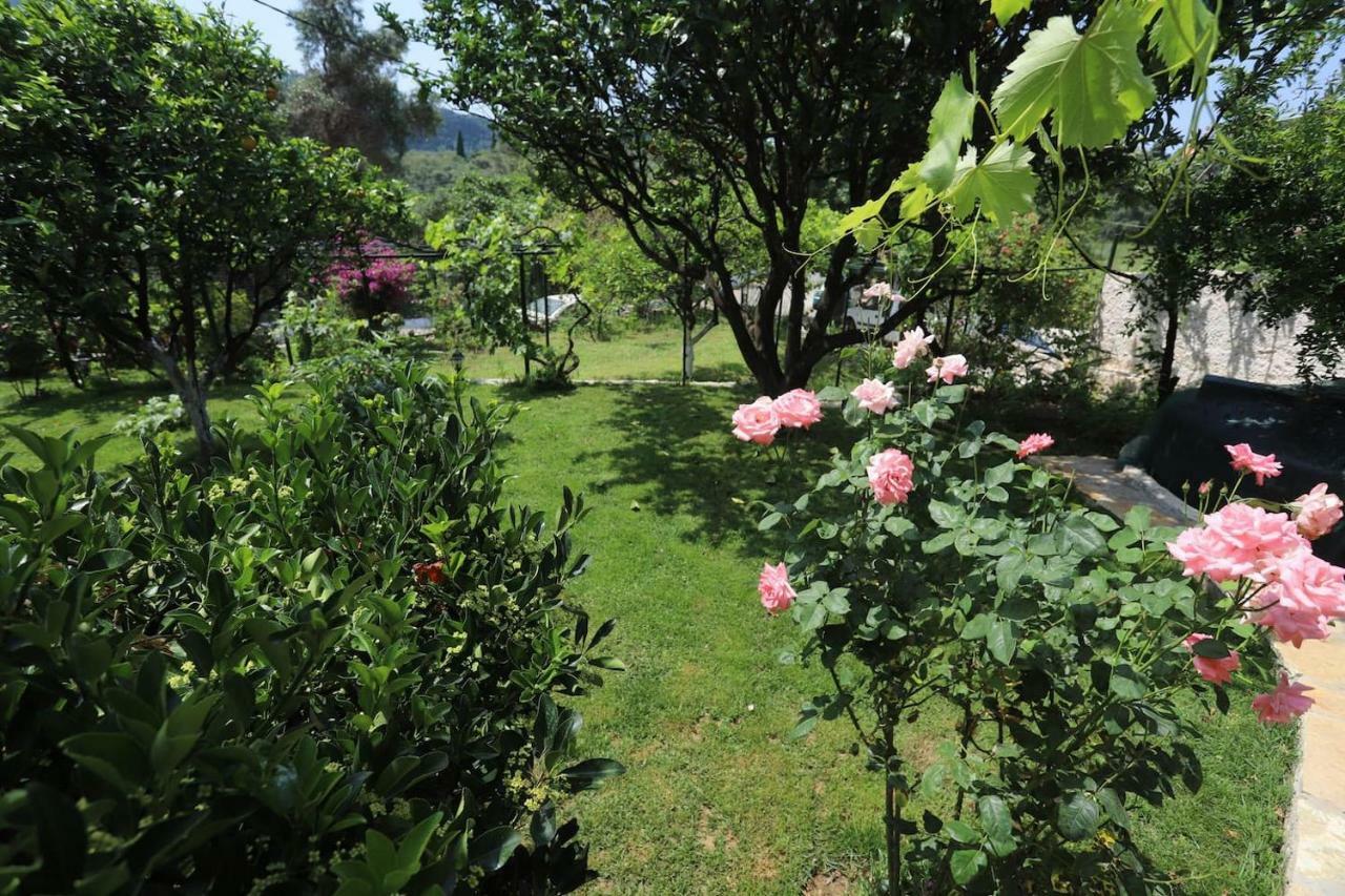 Penzion Garden House Kastellani Kastellanoi  Exteriér fotografie